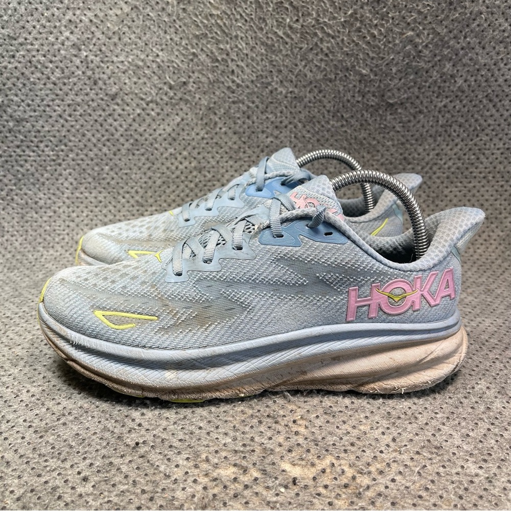 Hoka One One Clifton 9 Running Shoes Size 8.5 Women’s